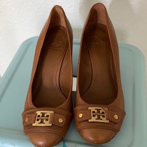 Tory Burch wedges